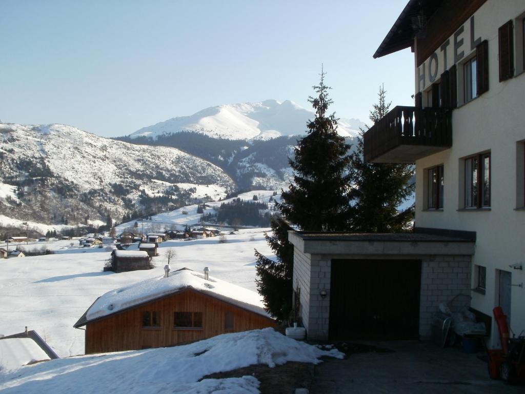 Hotel Pez Ault Disentis Εξωτερικό φωτογραφία